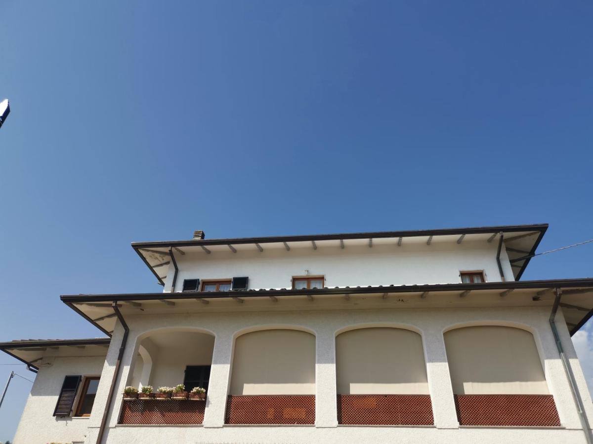 Villa Flora Affittacamere Luni 외부 사진