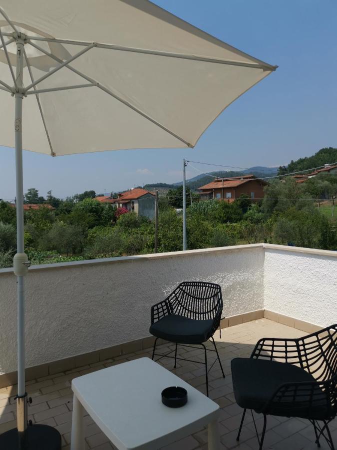 Villa Flora Affittacamere Luni 외부 사진