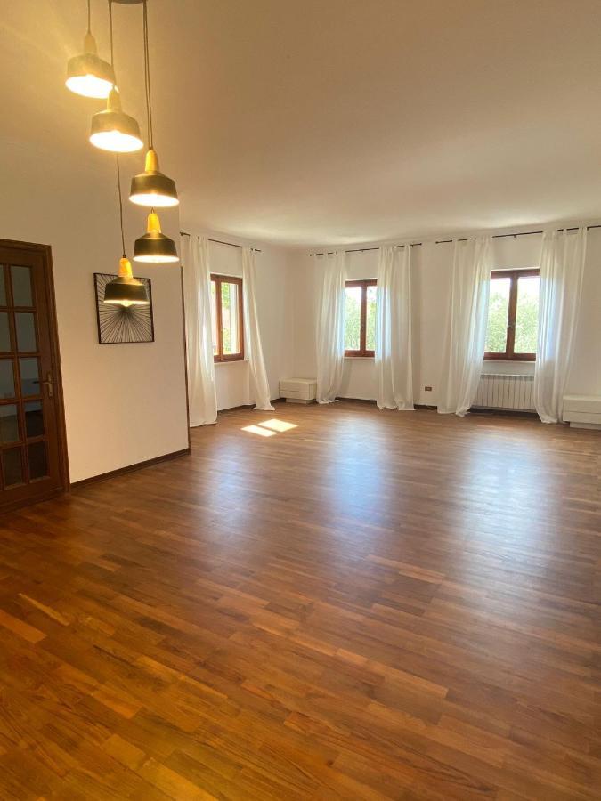 Villa Flora Affittacamere Luni 외부 사진